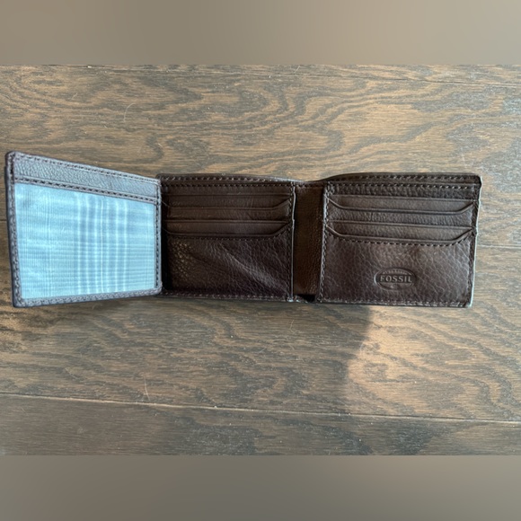 DEEP BROWN Fossil deep brown men’s wallet - Picture 3 of 8